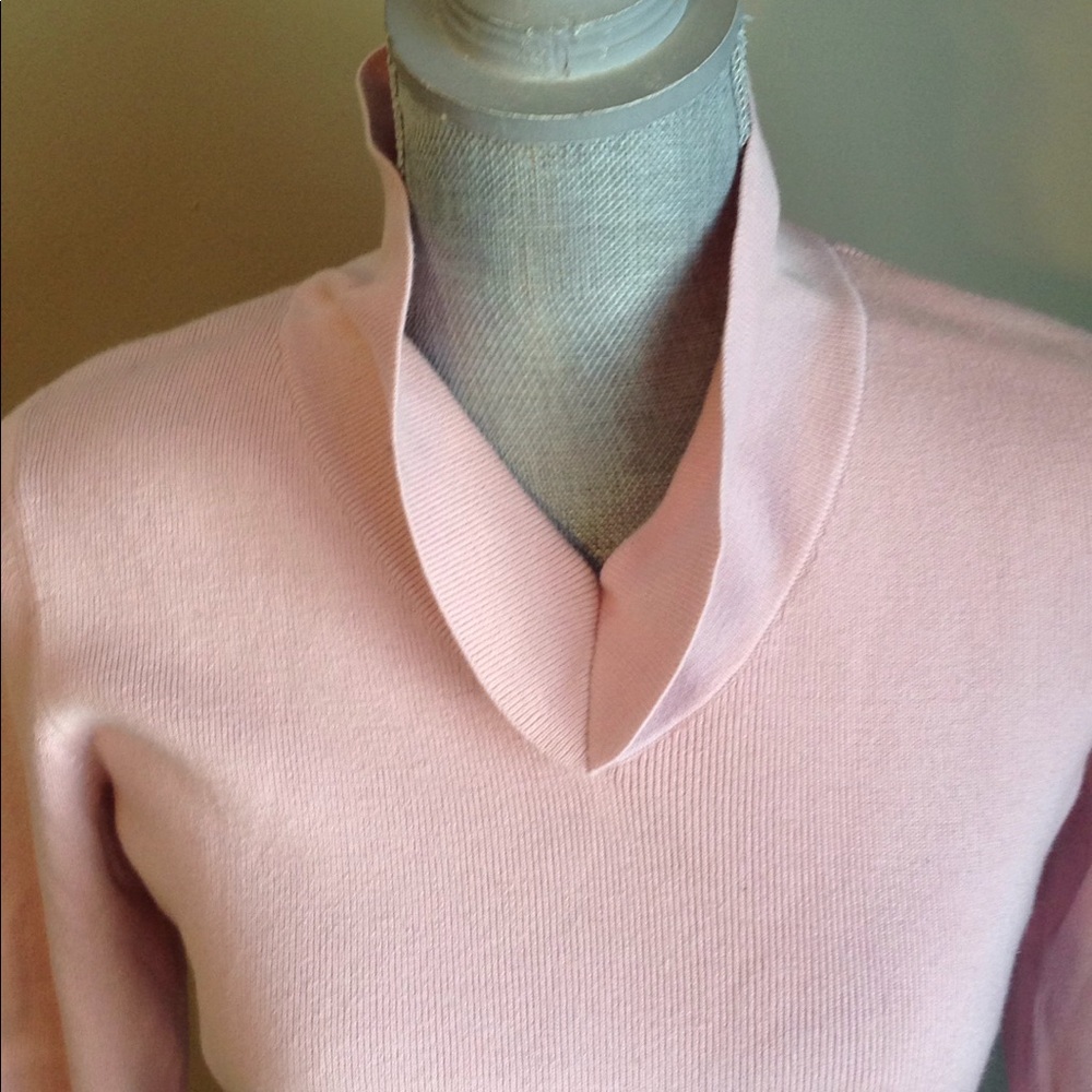 Pink sweater - Picture 6 of 6